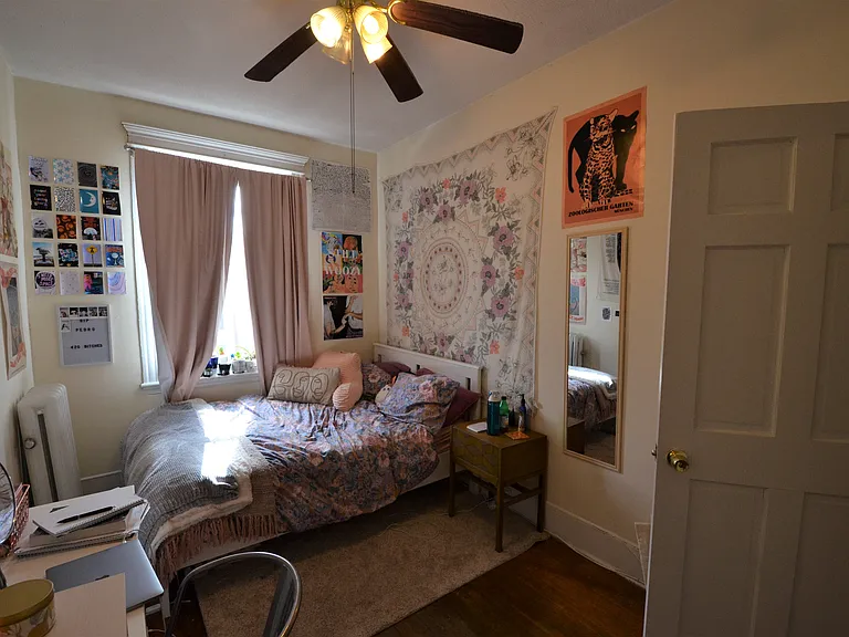 137 Peterborough St #10 — Photo 2