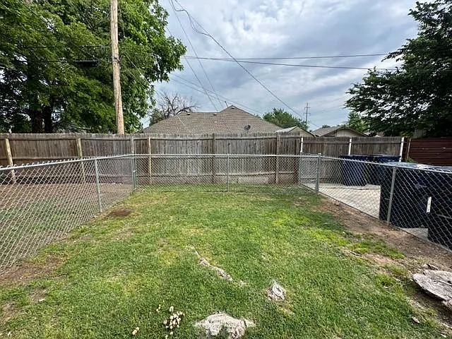 2905 NW 19th St — Photo 14