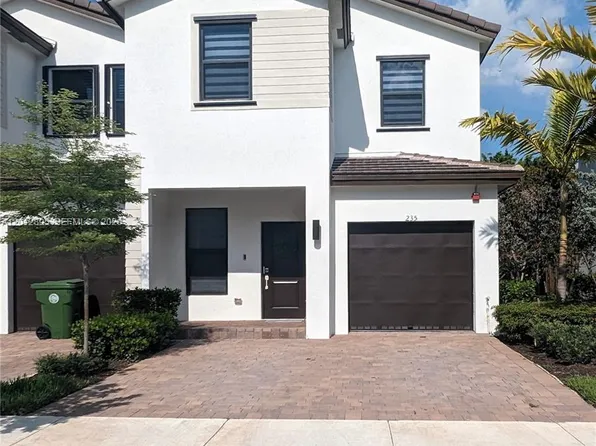 235 SW 159th Ter #235, Hollywood, FL 33027