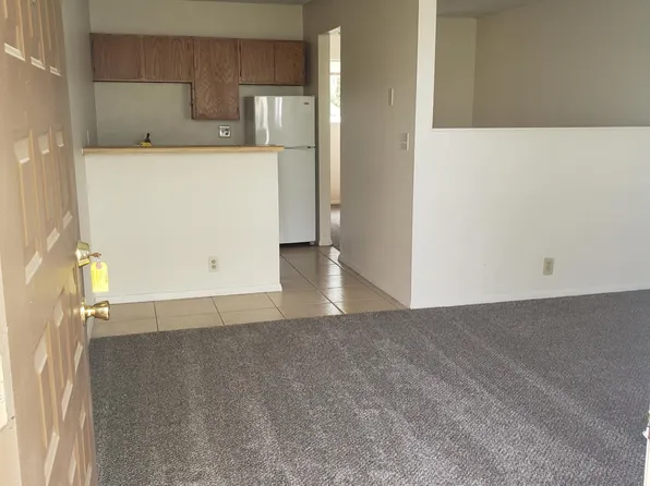 233 Illinois St, Lawrence, KS 66044