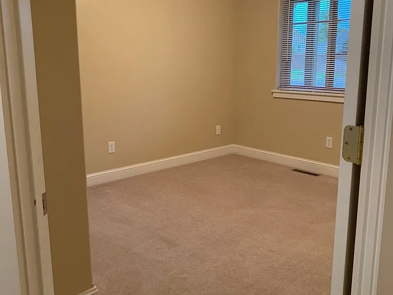 2729 Allison Ct — Photo 9