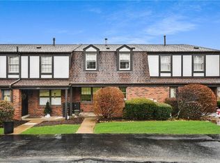 218 Greenwood Dr, Canonsburg, PA