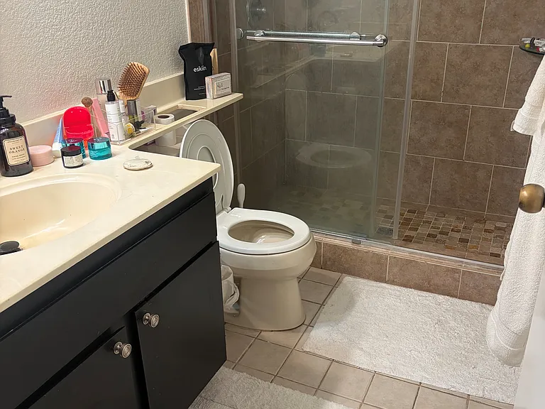 452 Heather Ct — Photo 4