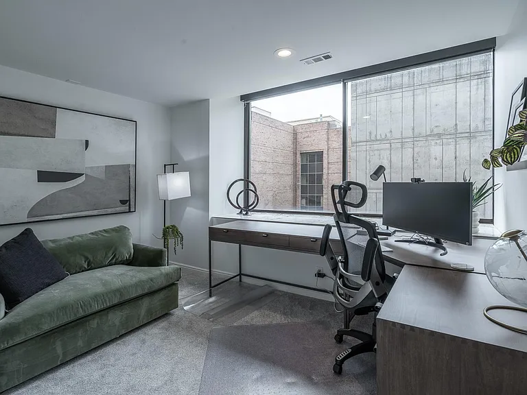 48 W Broadway S #407 — Photo 19