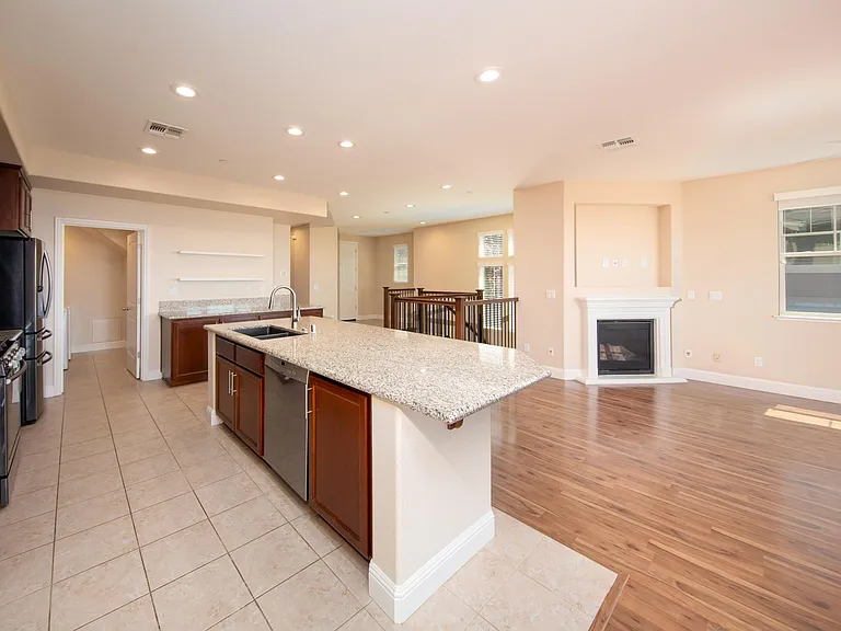 6491 Bayview Dr #1 — Photo 13