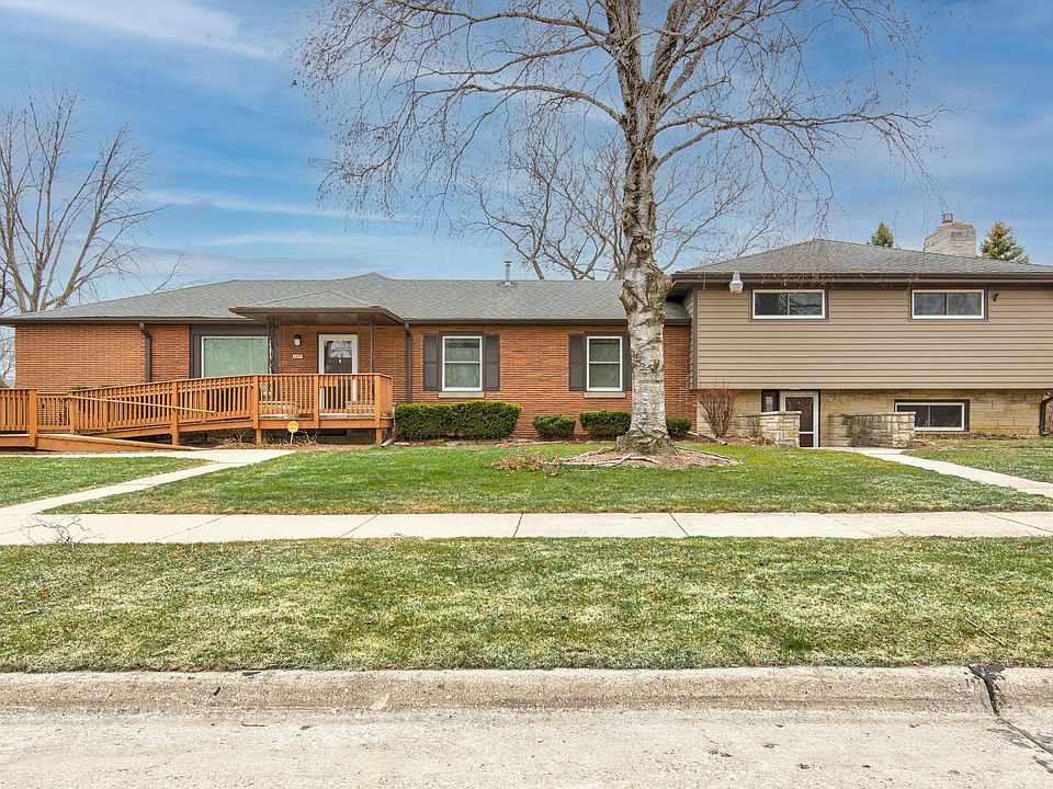 1st image of 3457 E Whittaker Ave