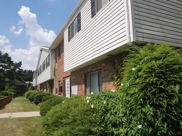 Cumberland Court, 425 Cumberland Rd APT 212, Pittsburgh, PA 15237