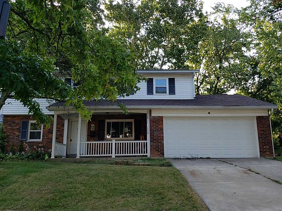 5th image of 8488 Foxcroft Dr