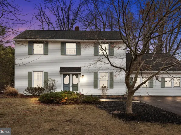 480 Yale Dr, Southampton, PA 18966