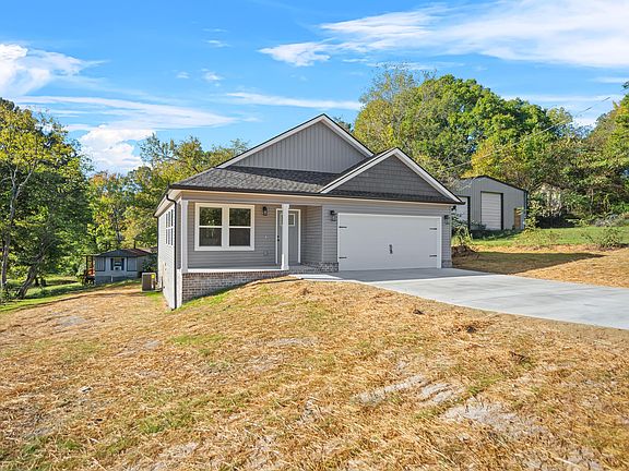 5th image of 19 Circle Dr