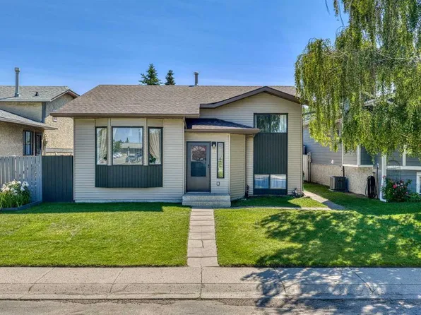 71 N Riverglen Cres SE, Calgary, AB T2C 3J3