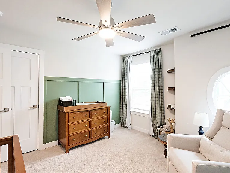 4304 Sunset Dr — Photo 12