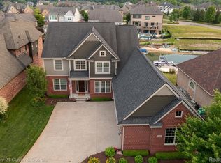 10452 Morning Light Ct, South Lyon, MI