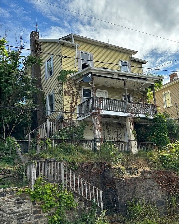 1st image of 709 Cowan Ave