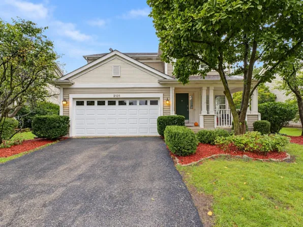 2131 Skylane Dr, Naperville, IL 60564