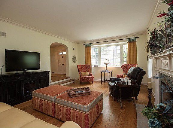 Beautiful bay window