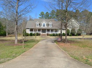 45 Prime Dr, Commerce, GA 30530