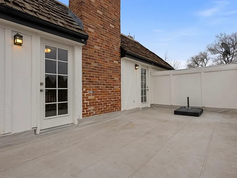 4301 S Alton Pl — Photo 11