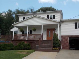 168 Country Club Rd, Washington, PA 15301