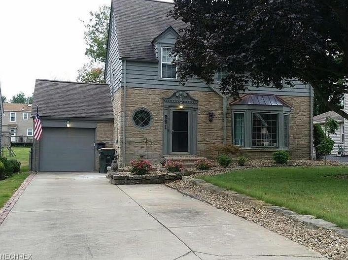 1st image of 261 Brookfield Ave
