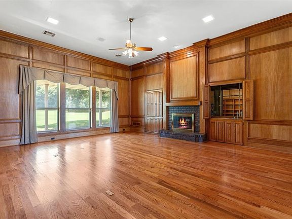 3rd image of 7604 Copper Oaks Dr