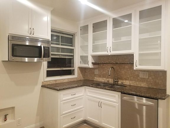 2nd image of 8622 El Manor Ave