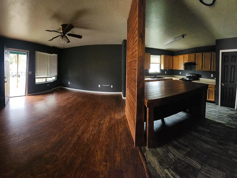 11098 Hillside Dr — Photo 15