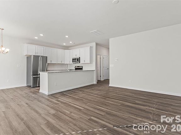 3rd image of 5276 Lashawn Ln #3103