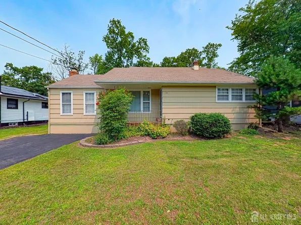 196 Normandy Rd, Edison, NJ 08820