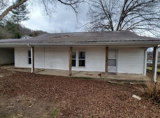 617 Evans St, Livingston, TN 38570