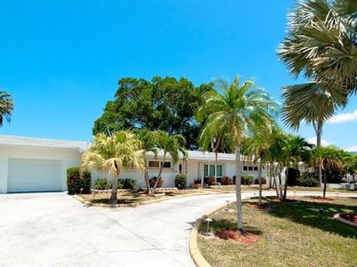 504 72nd St, Holmes Beach, FL, 34217
