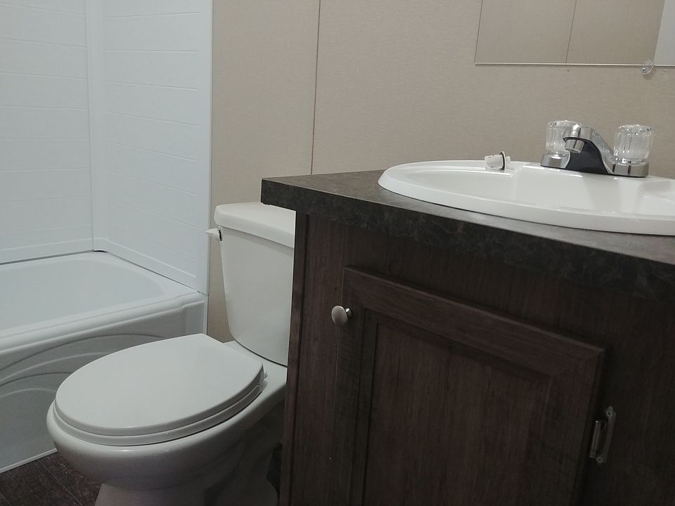 2nd image of 5017 Slash Pine Dr