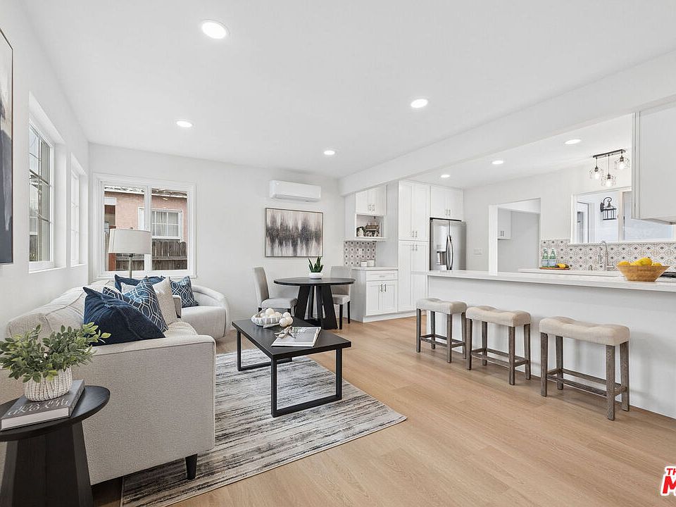 1st image of 11814 Beatrice St