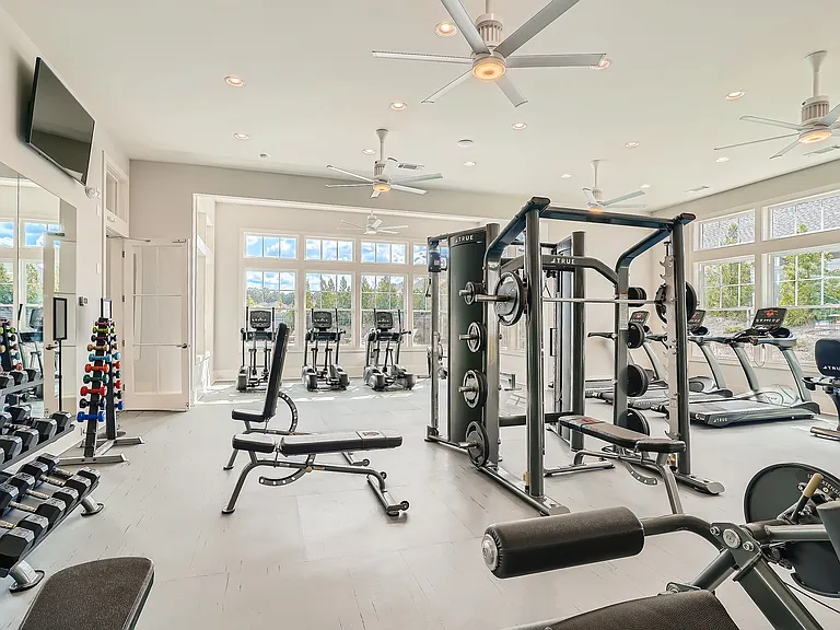 603 Lake Vista Ct — Photo 38