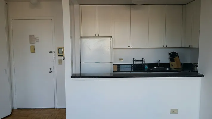 Rented by Tompkins Square Realty | media 65