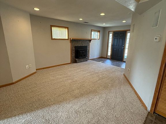5th image of 5252 Glen Dr