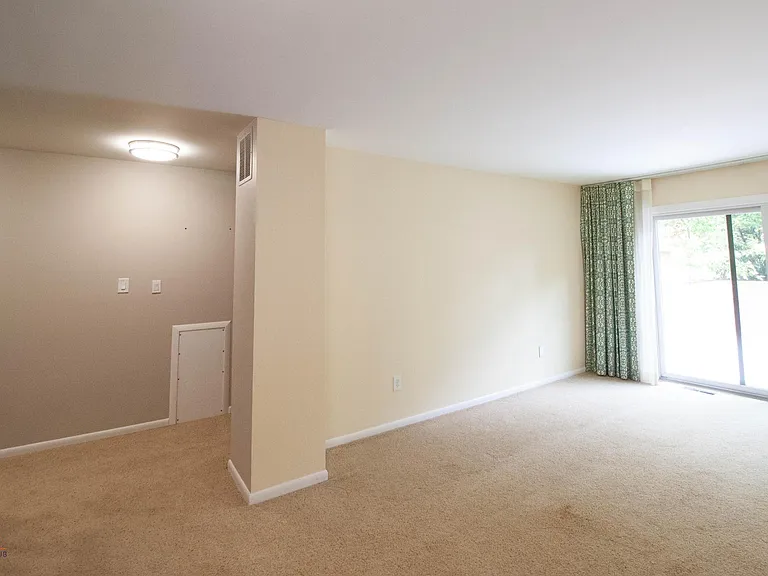 3503 Redwood Ct — Photo 37
