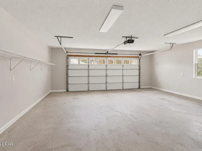 855 Mande Ct — Photo 44