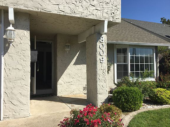 2nd image of 8009 Stone Canyon Cir