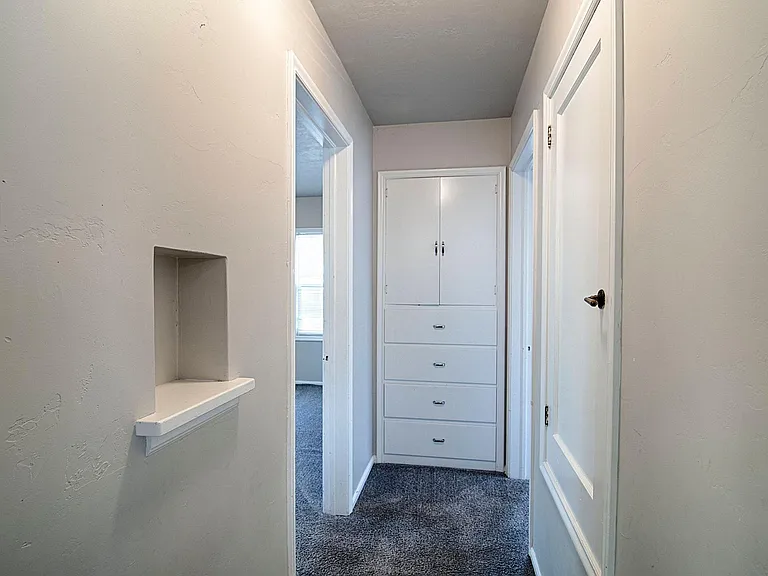 1549 E Westminster Ave — Photo 10