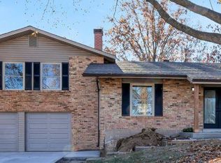 3026 Timberwood Dr, Saint Charles, MO 63303