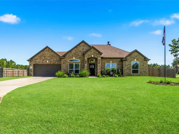 16465 Stonewall St, Conroe, TX 77303