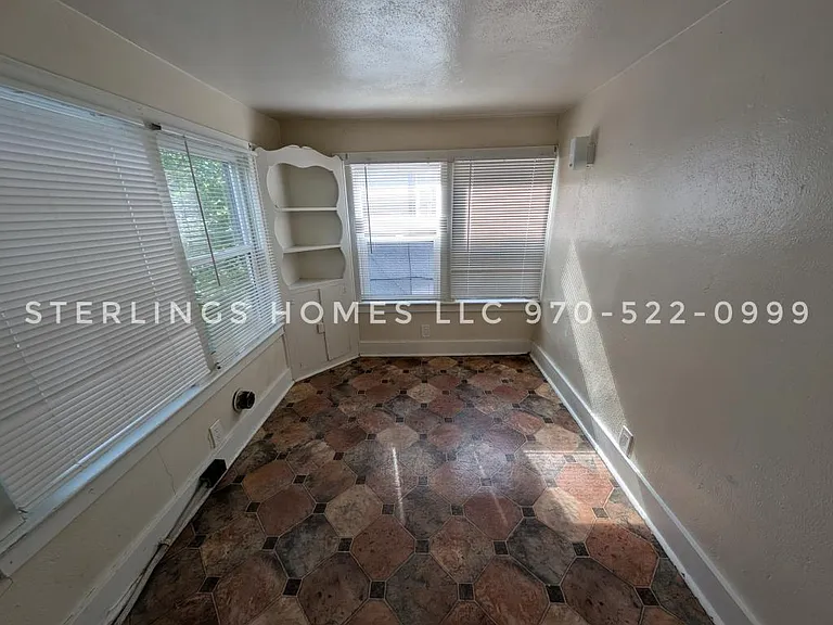 430 N 2nd Ave #F — Photo 4