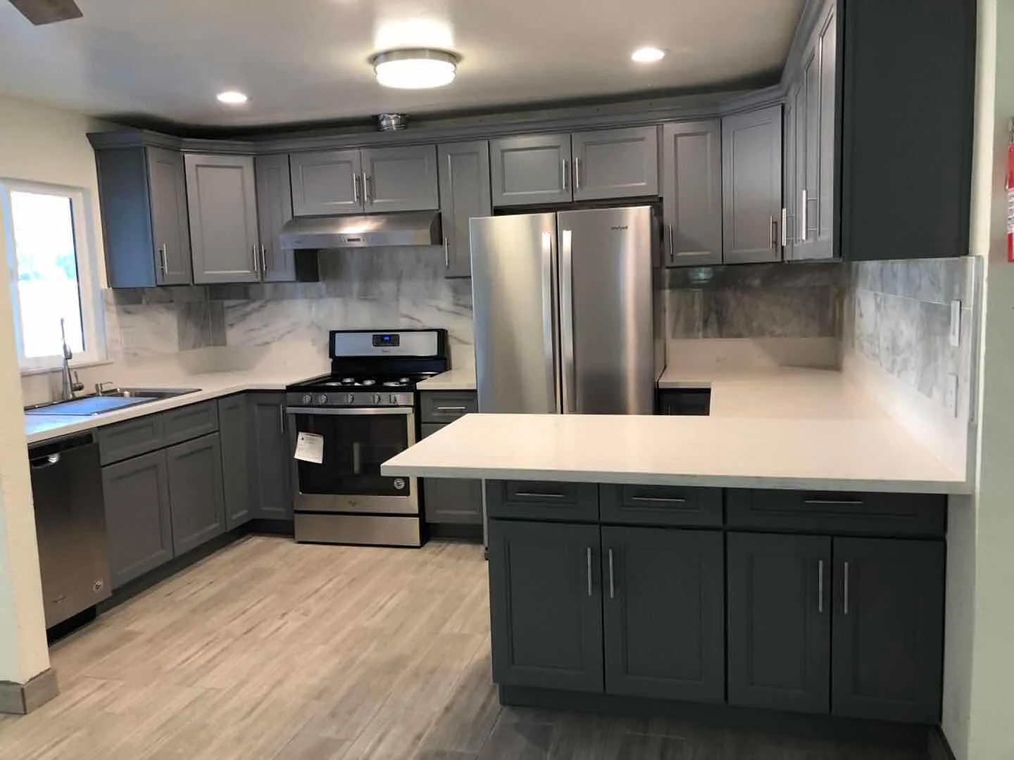 4 bed, 1420 sqft, $2,200 — Photo 2