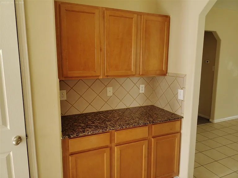 3311 Siebinthaler Ln — Photo 10