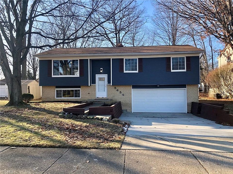1st image of 5654 Dolphin St