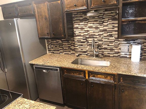 4th image of 4402 Cedar Pass Dr