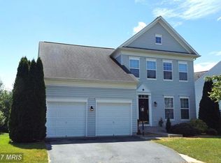 406 Blossom Dr, Berryville, VA 22611