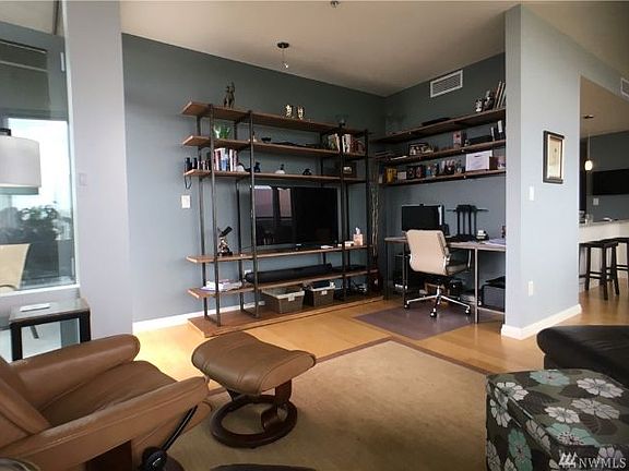 5th image of 10700 NE 4th St Unit 3812