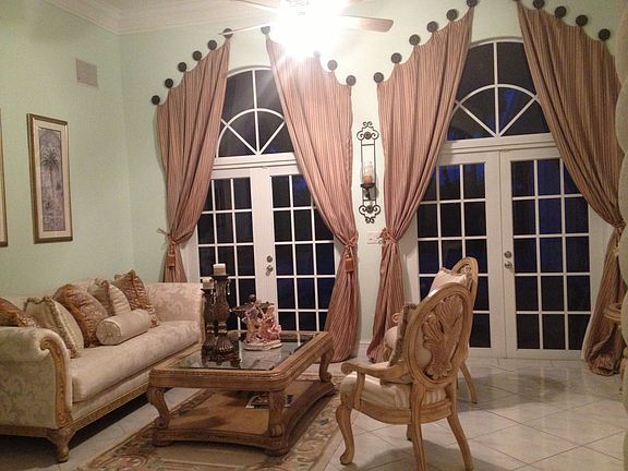 3rd image of 8471 Whispering Oak Way